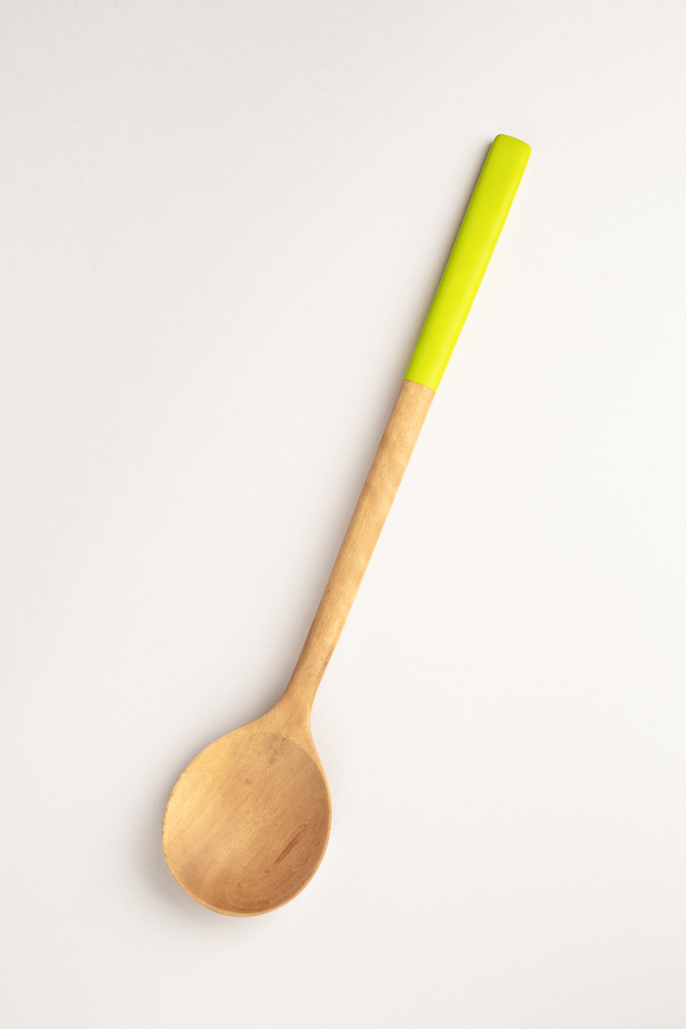 Wooden Spoon in Light Green Lacquer Wooden Spoon in Light Green Lacquer